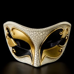 Halloween Cracked Plastic Mask