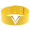 V-shaped Collar